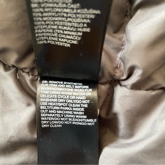 The North Face 75% Goose Down Black Winter Coat Size M - Picture 10 of 11